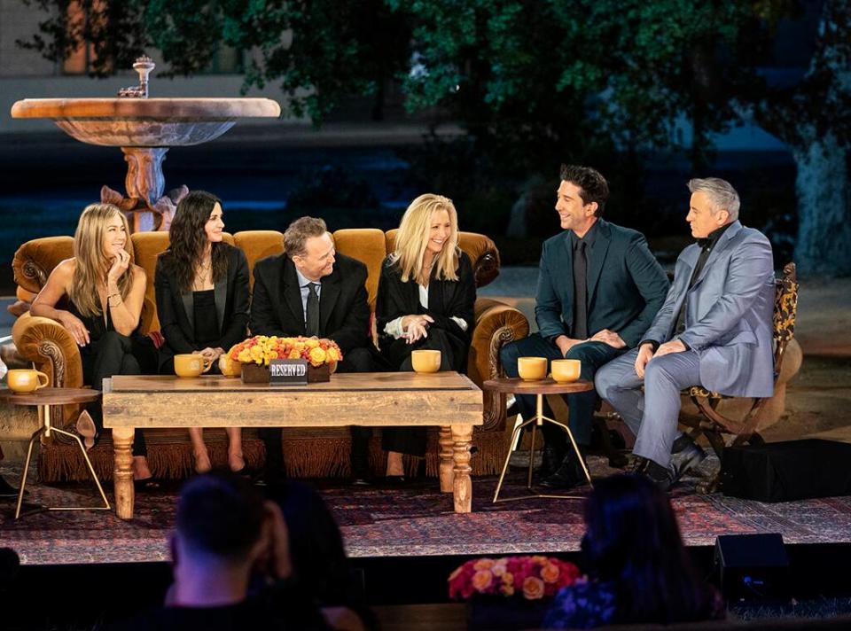 Friends reunion, Matthew Perry, Courteney Cox, David Schwimmer, Lisa Kudrow, Matt LeBlanc, Jennifer Aniston