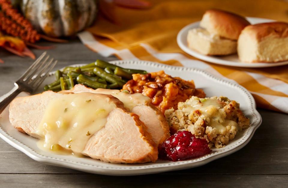 Thanksgiving Day buffets are served at some Beaver Valley restaurants.