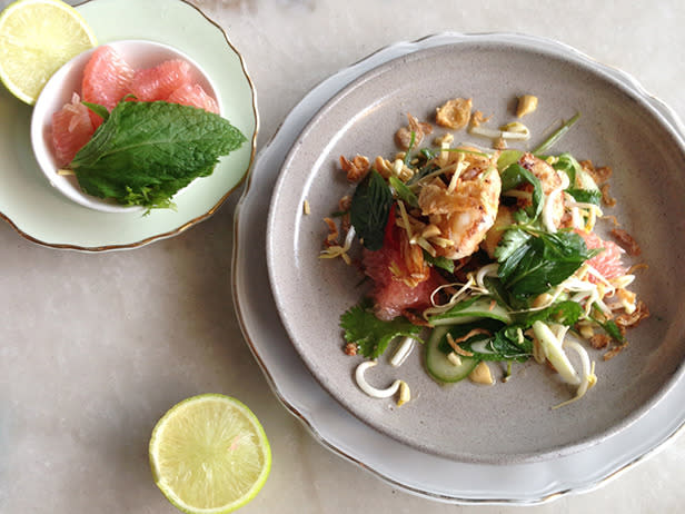 Thai Cucumber Salad With Pomelo And Prawns