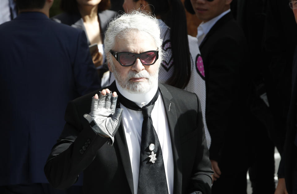 Karl Lagerfeld hat eine exklusive Kollektion für Zalando entworfen. (Bild: AP Photo)