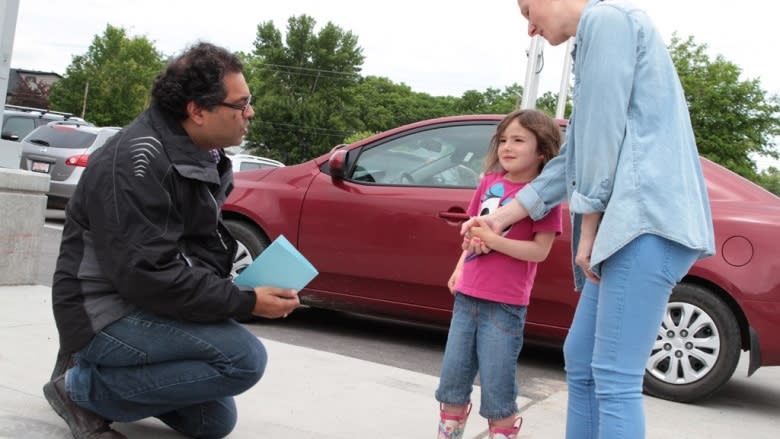 Random acts of kindness in Calgary promote other selfless acts