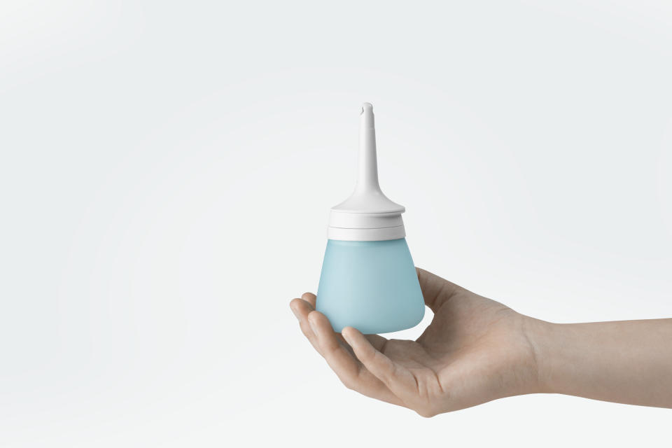 Peristeen Light is designed to bring relief. It is a hand-held, low-volume transanal irrigation device that instills water into the rectum, thereby evacuating the stool from the lower bowel.