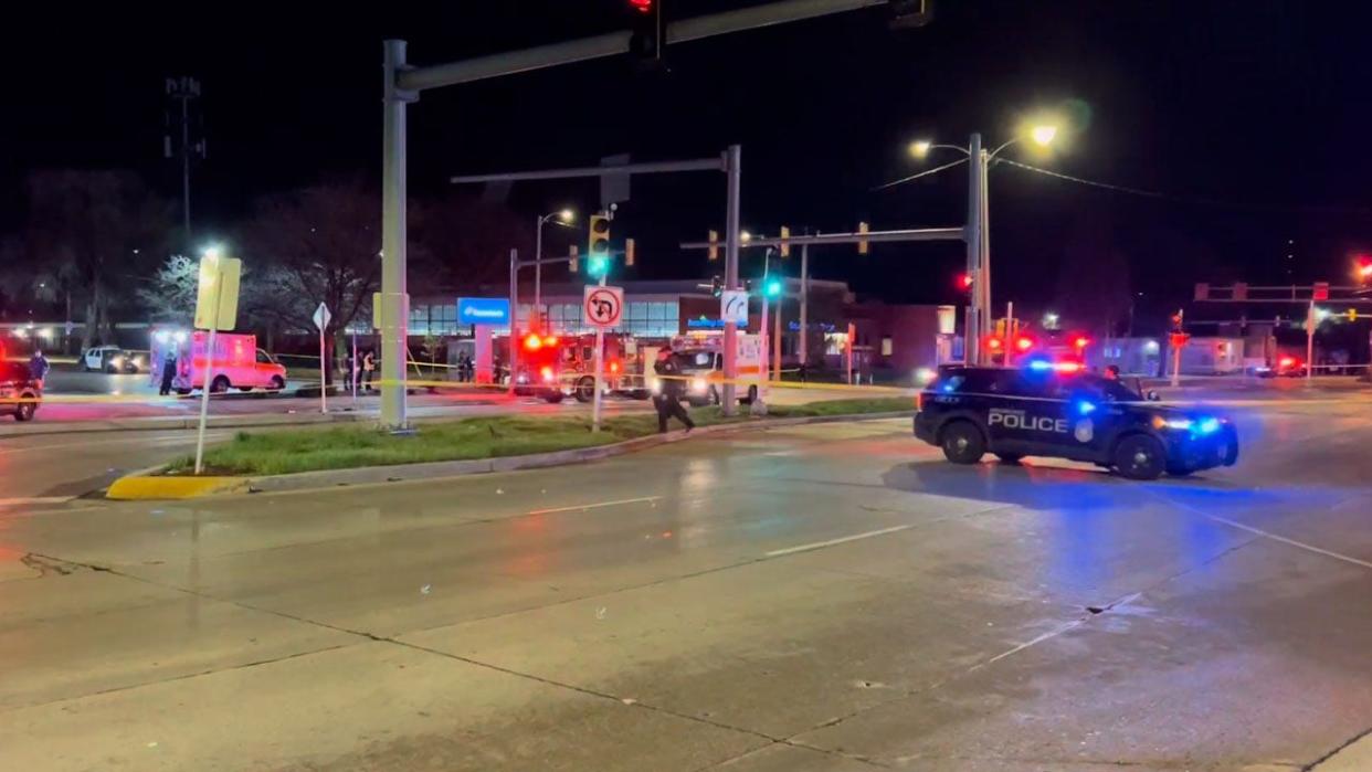 <div>MCTS bus crash, 35th and Capitol</div>