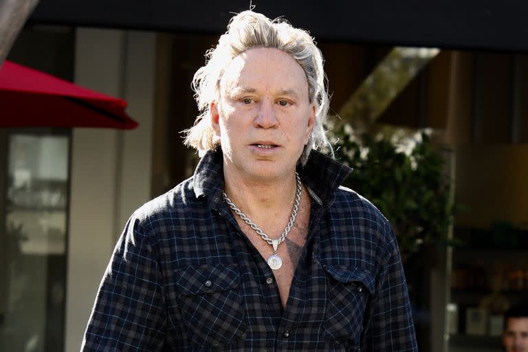 Mickey Rourke, crítico con Tom Cruise