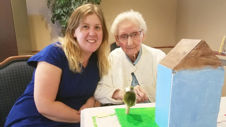 'Everything else is gone': Art project helps Sask. seniors preserve stories through memory boxes