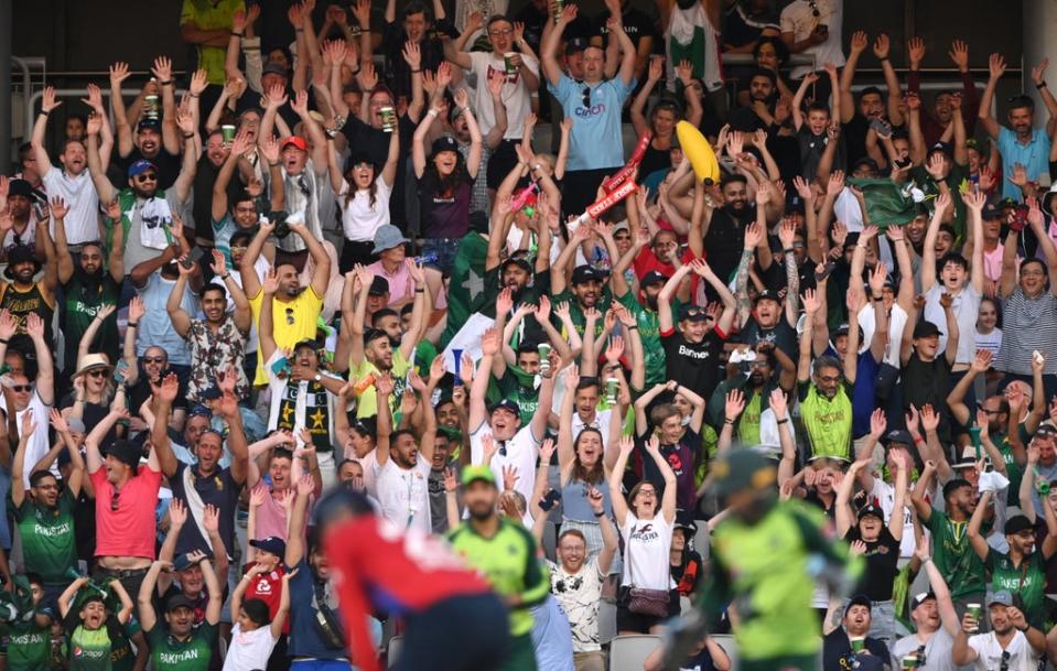 Pakistan and England put on a show this summer to the delight of the Old Trafford crowd (Getty)