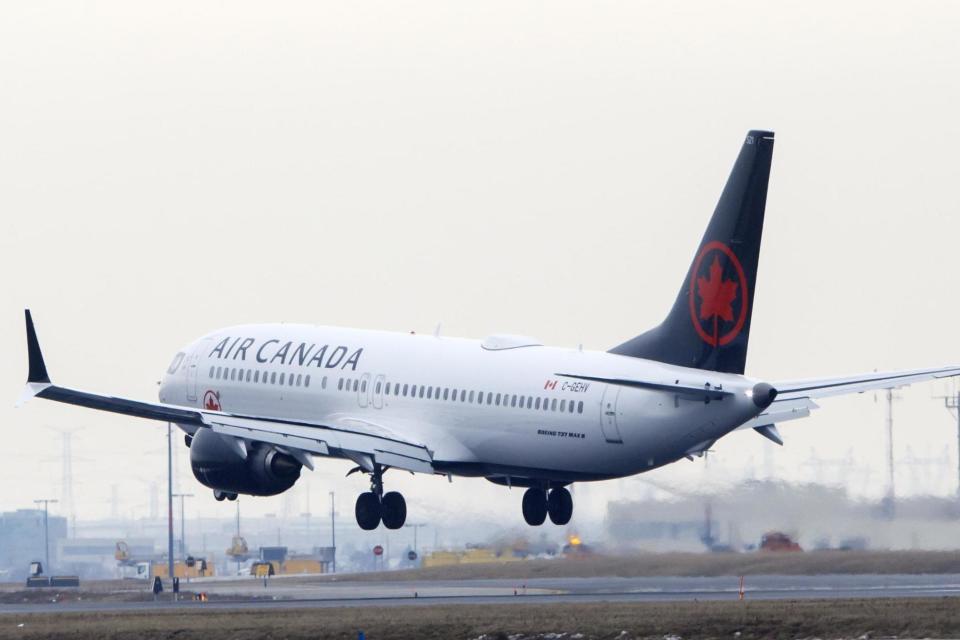 An Air Canada plane approaches Toronto Pearson Airport (file photo): Getty