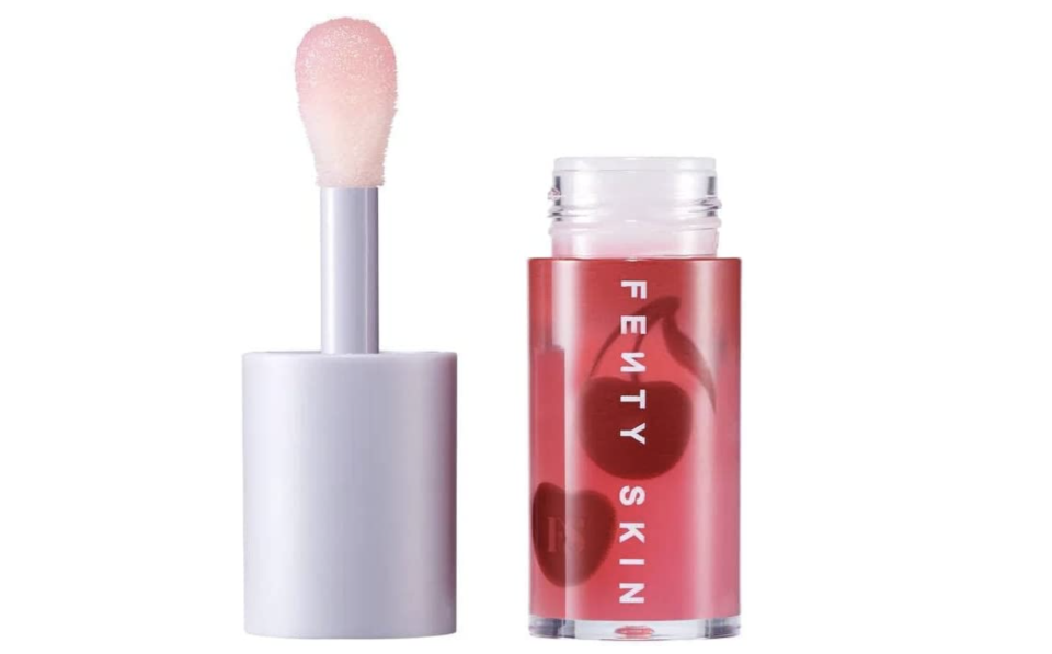 Fenty Skin Cherry Treat Crema de aceite labial acondicionador + fortalecedor. (Foto: Amazon)