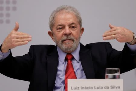 Former Brazilian president Luiz Inacio Lula da Silva reacts during a seminar "Strategies for the Brazilian Economy", in Brasilia, Brazil April 24, 2017. REUTERS/Ueslei Marcelino