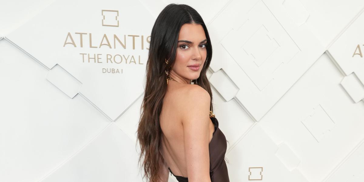 Kendall Jenner Gives Major V-Day Inspo in Black Lingerie Mirror