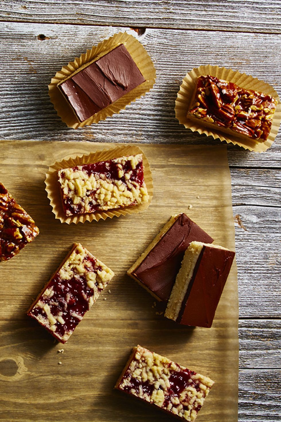 These Christmas Bar Cookies Don't Cut Any Corners