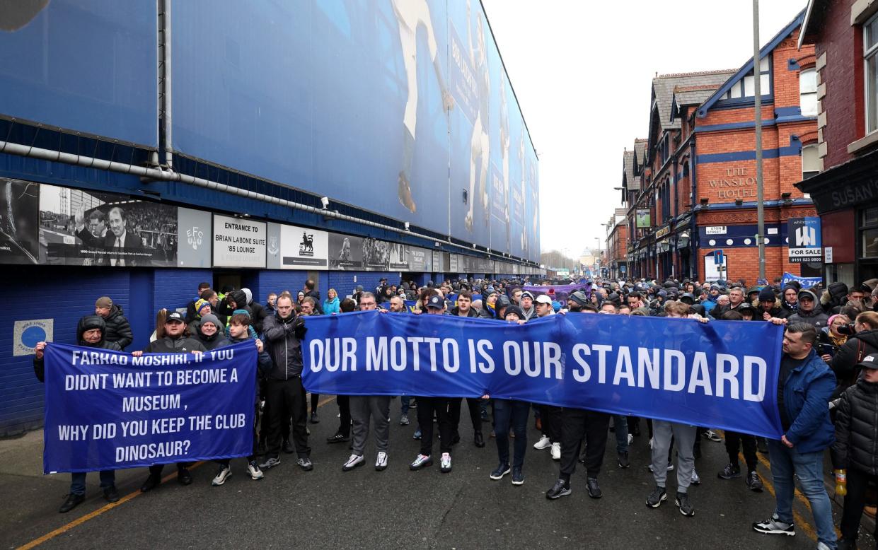 Everton fans protesting against owner Farhad Moshiri in 2023