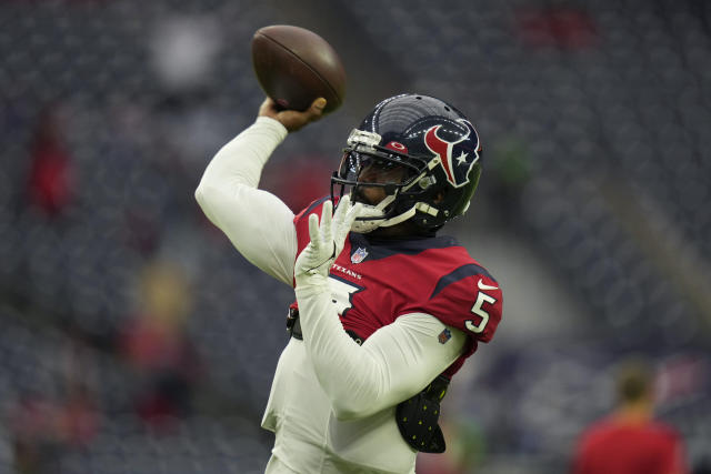 Texans QB Tyrod Taylor has torn ligament in left wrist