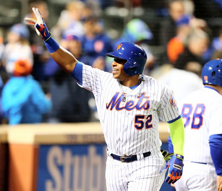 The Mets may have paid a lot, but the Yoenis Cespedes deal makes sense. (Getty Images/Elsa)