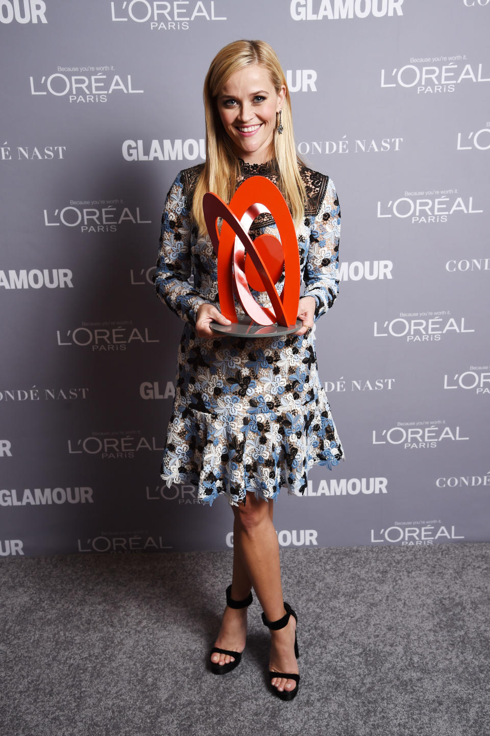 NEW YORK, NY - NOVEMBER 09:  Reese Witherspoon poses with her award at the 2015 Glamour Women Of The Year Awards at Carnegie Hall on November 9, 2015 in New York City.  (Photo by Dimitrios Kambouris/Getty Images for Glamour)