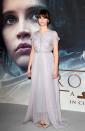 <p>The actress showed how to work couture in a lilac Giambattista Valli design paired with simple silver sandals. <i>[Photo: Getty]</i> </p>