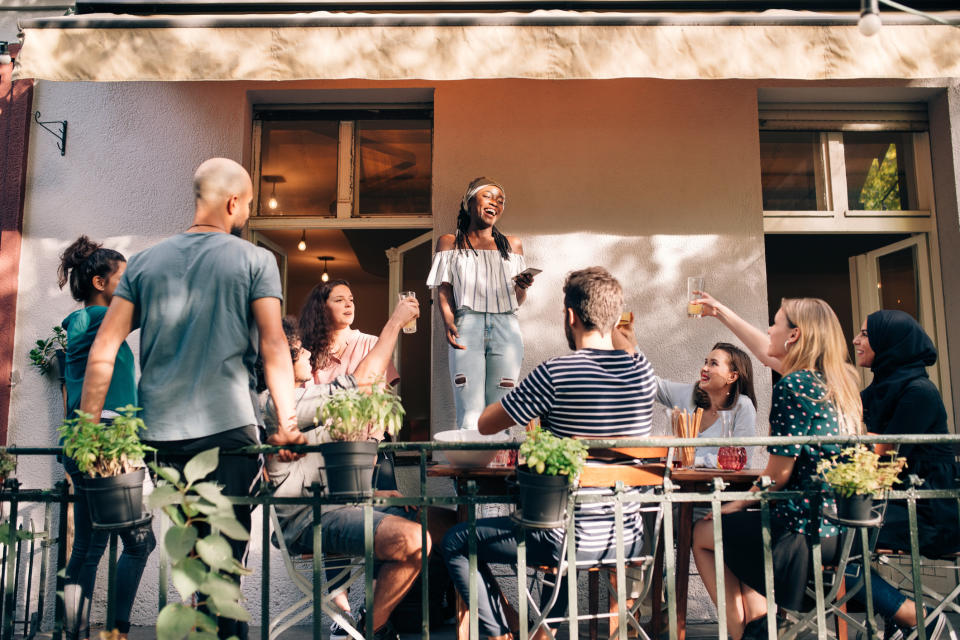 Der Balkon erwacht im Frühling und Sommer bei vielen Städtern zum Leben. Doch nicht alles ist erlaubt. (Symbolbild: Getty Images)