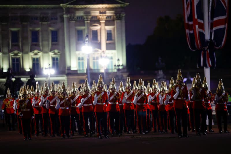 Reino Unido llora a la reina Isabel