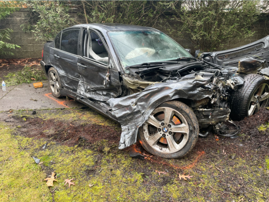 Vancouver Police: 4 teens 'traveling almost double the speed limit' survive crash