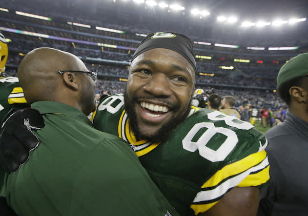 Andy Behrens believes those who invest in Ty Montgomery will grin from ear to ear. (AP)