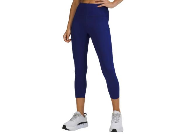 Everlane's Best-Selling Workout Leggings Are on Sale - PureWow