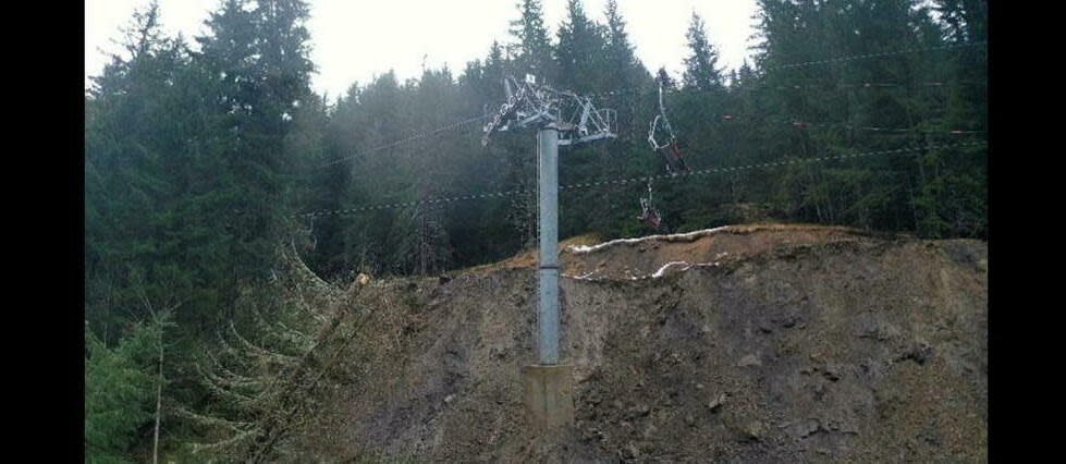 À Châtel, en Haute-Savoie, les inondations ont provoqué des glissements de terrain.   - Credit:Facebook mairie de Châtel