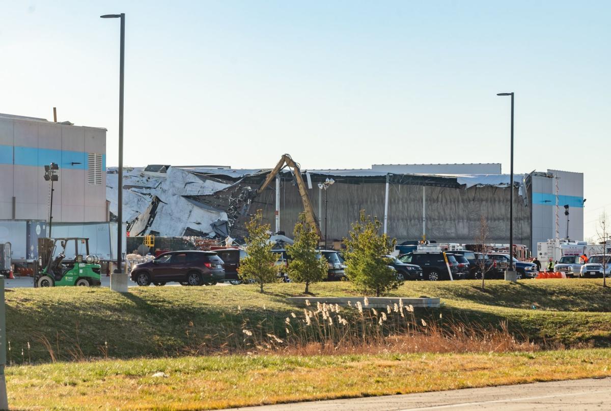 must review emergency plans after warehouse collapse, says