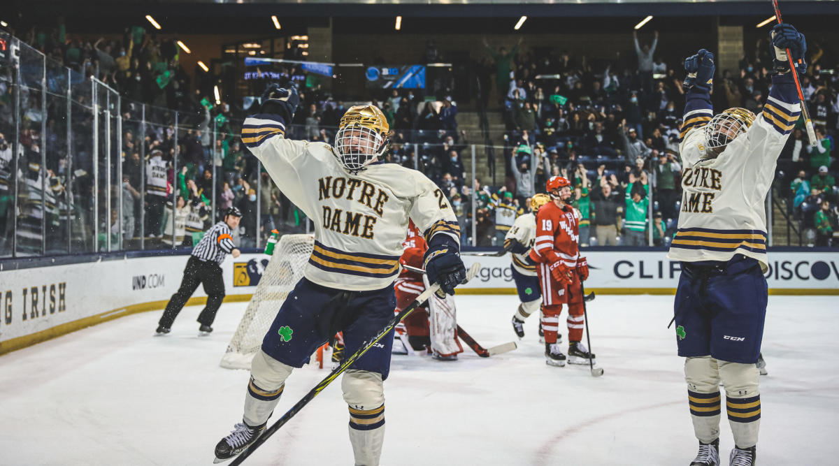 Big Ten Hockey Tournament Notre DameWisconsin tonight