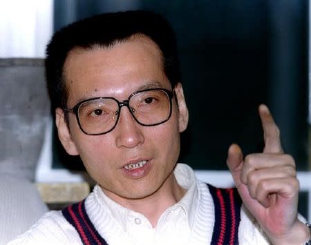 Prominent dissident intellectual Liu Xiaobo pictured during a March 5, 1995 interview. REUTERS/Will Burgess/Files