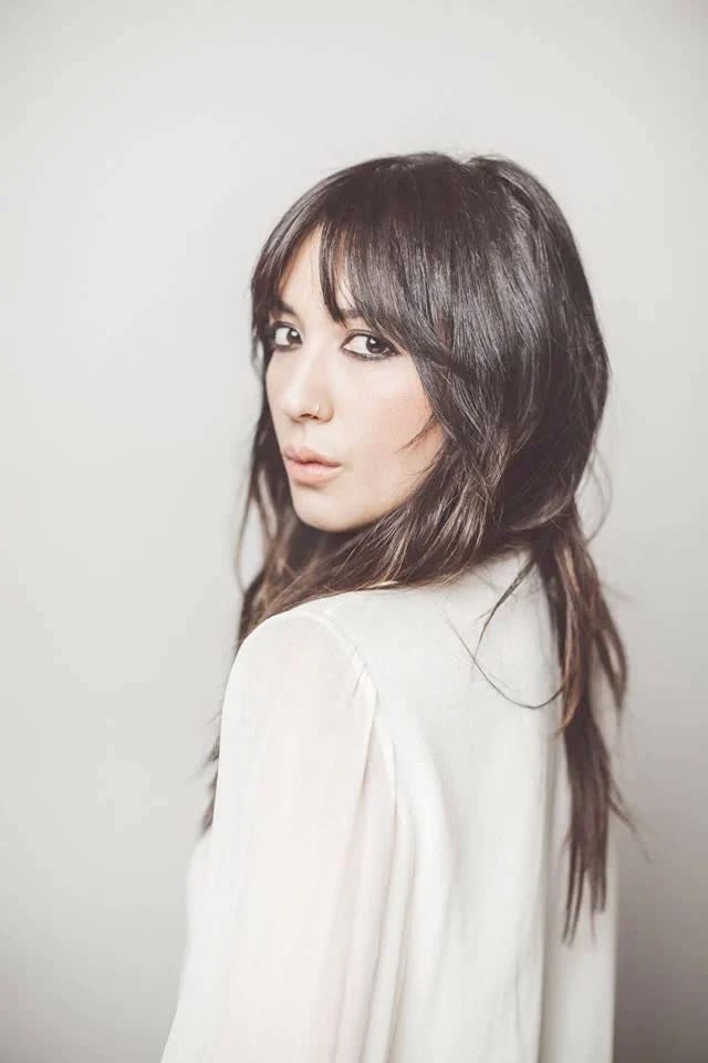 Michelle Branch Interview - 'Everywhere' Singer Discusses New Album,  'Hopeless Romantic