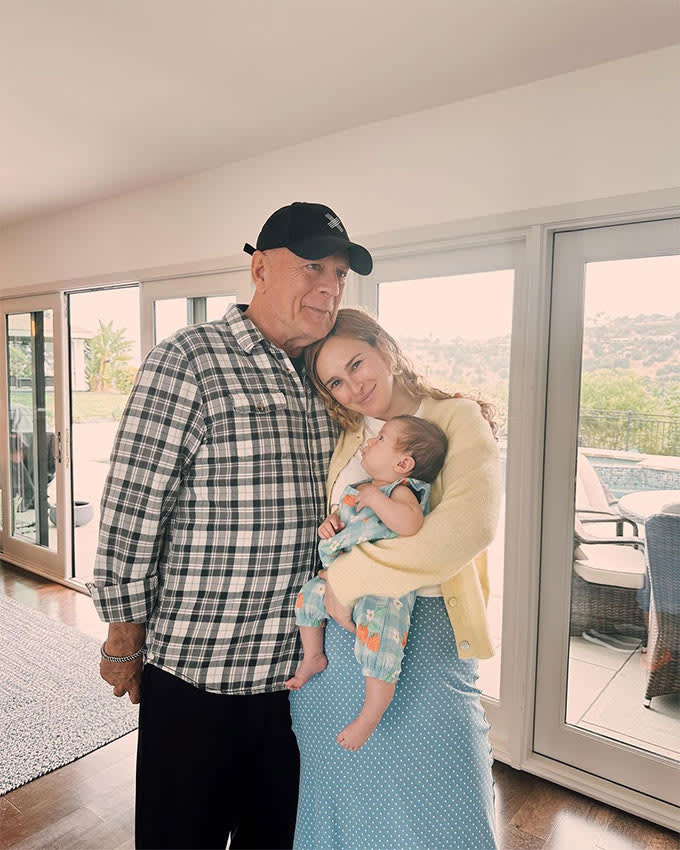 Bruce Willis con su hija Rumer y su nieta Louetta