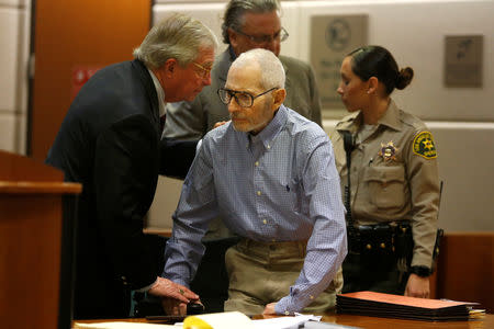FILE PHOTO: Robert Durst (2nd L) is pictured with attorney Dick DeGuerin after a motions hearing on capital murder charges in the death of Susan Berman in Los Angeles, California, U.S. January 6, 2017. REUTERS/Mark Boster/Pool