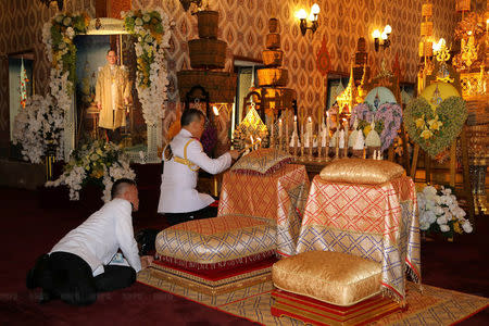 Thailand's Crown Prince Maha Vajiralongkorn takes part in a ceremony honouring Thailand's late King Bhumibol Adulyadej at the Grand Palace in Bangkok, Thailand, October 20, 2016. Thailand Royal Household Bureau/Handout via REUTERS