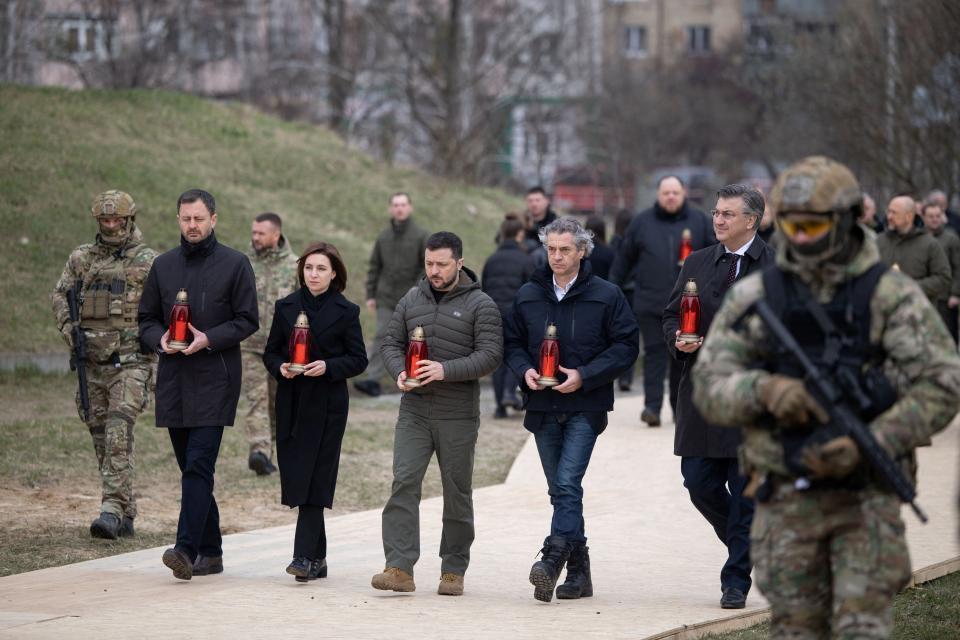 Slovenia's Prime Minister Robert Golob, Ukraine's President Volodymyr Zelenskiy, Moldovan President Maia Sandu, Croatian Prime Minister Andrej Plenkovic and Slovakian Prime Minister Eduard Heger attend a commemorative ceremony marking the first anniversary of liberation the town of Bucha (via REUTERS)