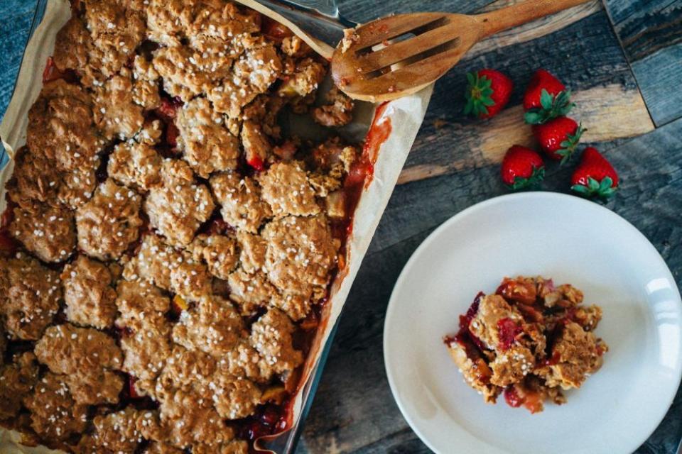 Strawberry Oatmeal Cookie Cobbler