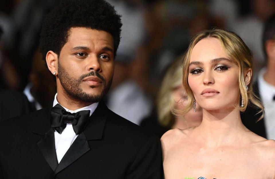 Cannes 2023 : Lily-Rose Depp et The Weeknd somptueux pour la montée des marches de « The Idol »