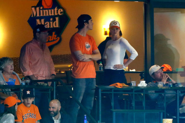 Kate Upton has an awesome custom jacket to root on Justin Verlander