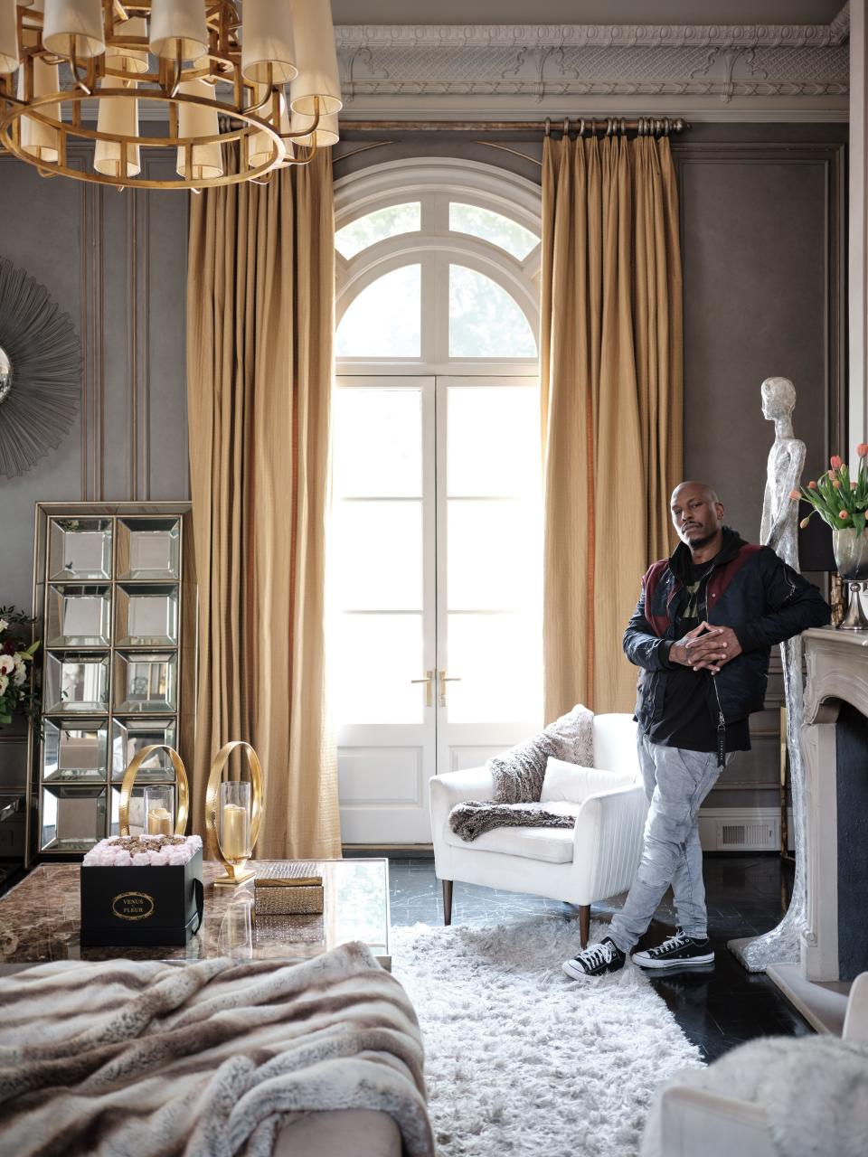 Tyrese Gibson in his living room.