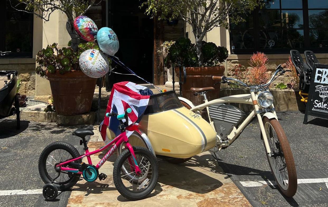Jennifer Blevins said her partner's decision to give a present to the Sussexes was spontaneous. He took the Specialized bike with training wheels, a birthday card and balloons - maddogsandenglishmen.com