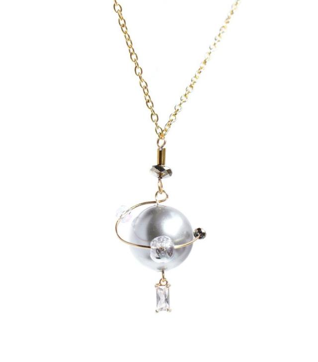 女の子向けプレゼント集結 heres GEN NEUTRAL NECKLACE mandhucollege