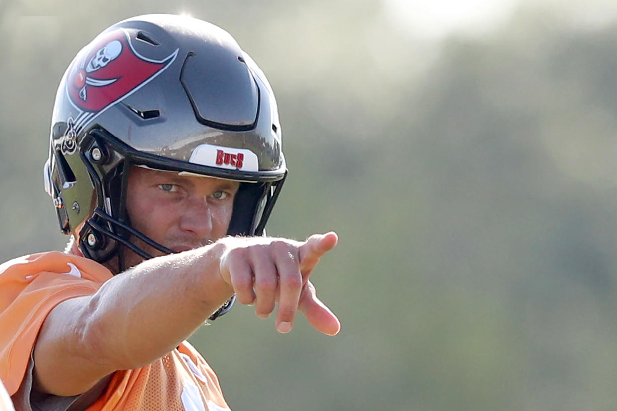 TAMPA, FL - AUGUST 07: Tampa Bay Buccaneers quarterback Tom Brady (12) points at the defensive coverage during the Tampa Bay Buccaneers NFL Training Camp on August 07, 2022 at the AdventHealth Training Center at One Buccaneer Place in Tampa, Florida. (Photo by Cliff Welch/Icon Sportswire via Getty Images)