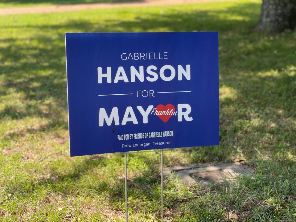 A mayoral campaign sign for Alderman Gabrielle Hanson appeared in Franklin recently.