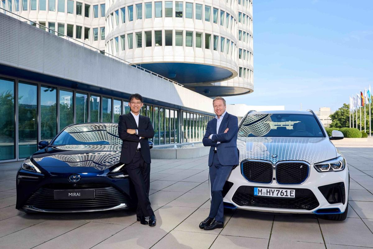 BMW and Toyota's Groundbreaking Collaboration for Hydrogen Mobility