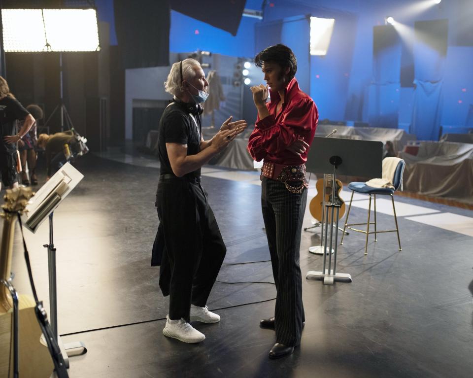 Baz and Austin talking behind the scenes on "Elvis"