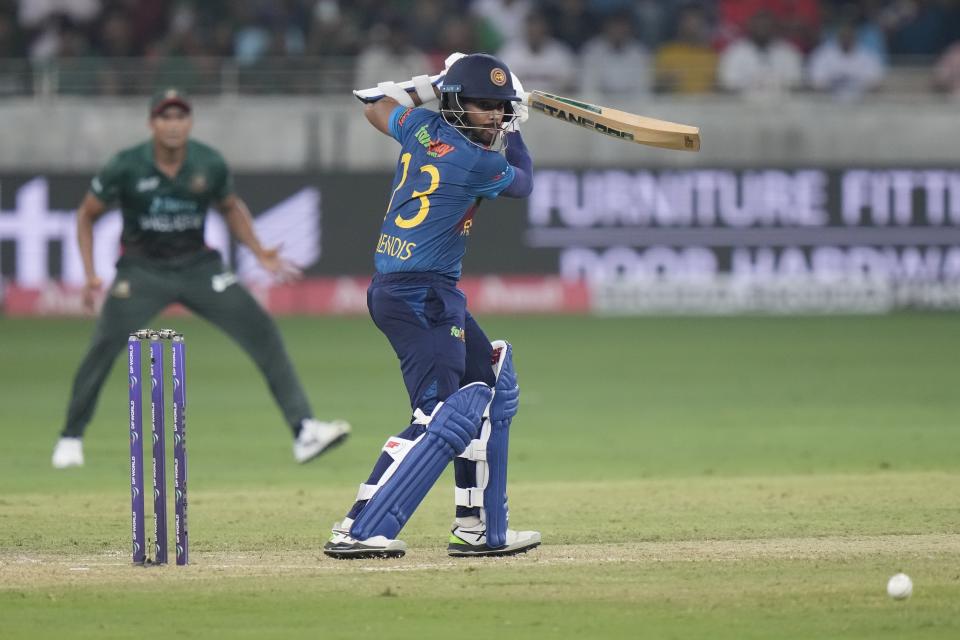 Sri Lanka Kusal Mendis bats during the T20 cricket match of Asia Cup between Bangladesh and Sri Lanka, in Dubai, United Arab Emirates, Thursday, Sept. 1, 2022. (AP Photo/Anjum Naveed)