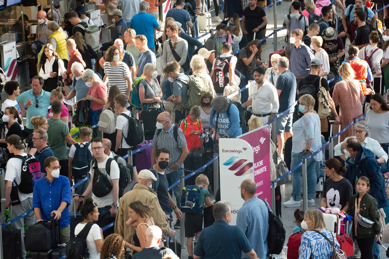 Holiday Traffic Chaos Continue At Düsseldorf Airport