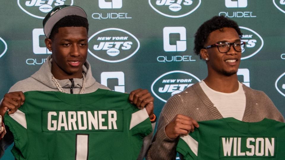 Jets' first-round picks Sauce Gardner and Garrett Wilson are introduced at a news conference.