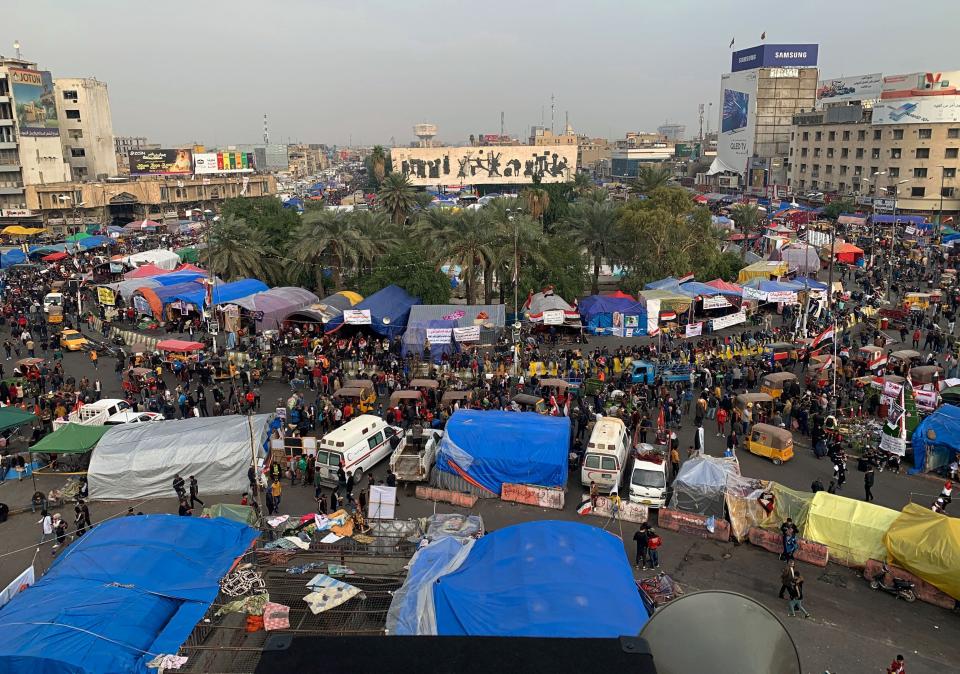 Imagen de las protestas en la Plaza Tahrir de Bagdad el 10 de diciembre del 2019. (AP Foto/Ali Abdul Hassan)