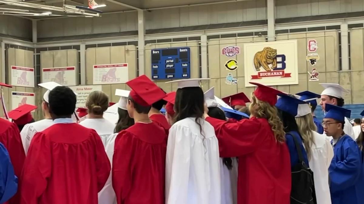 Buchanan High School seniors visit their elementary schools ahead of