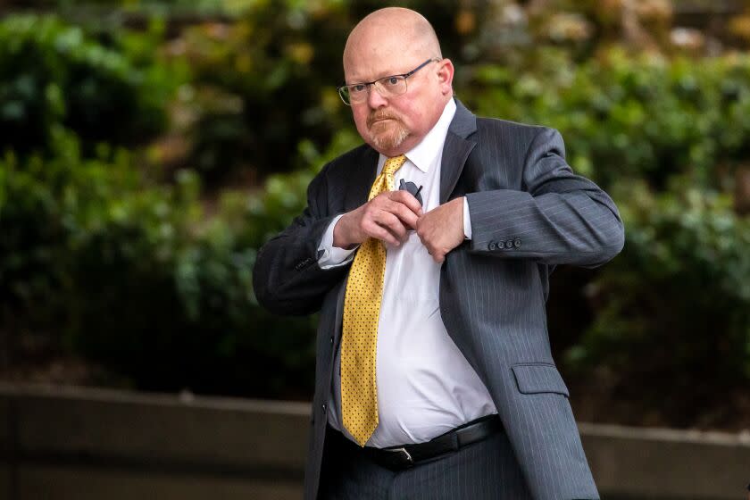 LOS ANGELES, CA - MAY 09: Thomas Peters, former deputy city attorney, who pleaded guilty in the federal corruption probe of the Department of Water and Power billing debacle, arrives for sentencing at Federal Court, Los Angeles, CA. (Irfan Khan / Los Angeles Times)